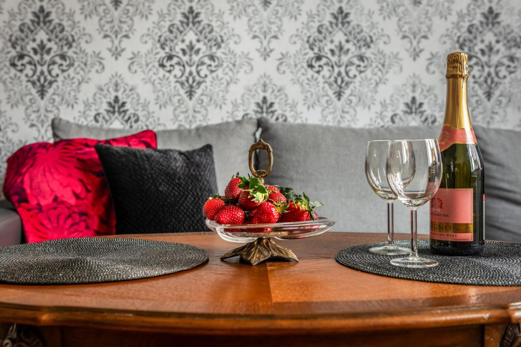 Tuz Przy Wawelu Apartment Krakau